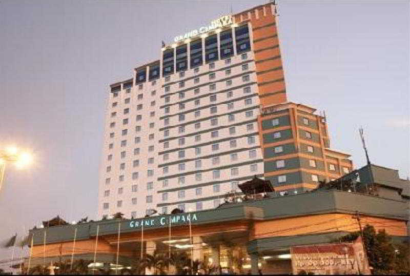Grand Cempaka Hotel 雅加达 外观 照片